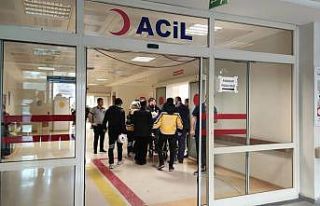 Siirt’te traktör uçurama yuvarlandı, sürücü...