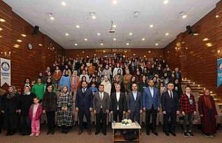 Sınavı kazanan 151 öğrenci umreye uğurlanacak
