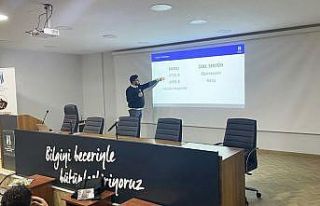 SUBÜ öğrencilerine kariyer ve dil semineri