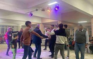 Şuhut’ta kınalı kuzular asker gecesinde moral...