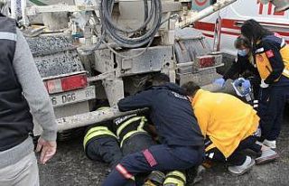 Tekirdağ’da feci kaza: Mikserin altında kalan...