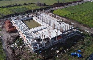 Tekkeköy kapalı yüzme havuzuna kavuşuyor