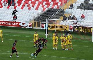 TFF 2. Lig: 24Erzincanspor: 1 - Bayburt Özel İdare...