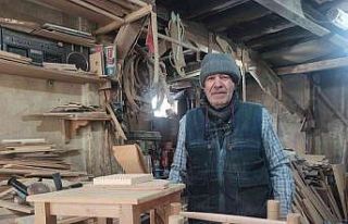 Unutulmaya yüz tutmuş ahşap oymacılığı mesleği...