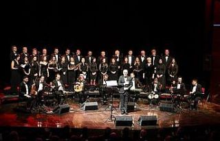 Uşak’ta ‘Şarkılar Bizi Söyler, Biz de Şarkı...