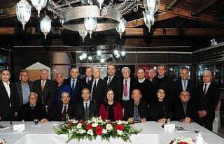 Vali Nehrozoğlu’ya Balçova’da vefa gecesi