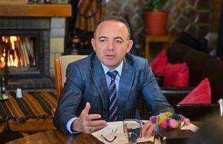 Vali Öner, 10 Ocak Gazeteciler Günü dolayısıyla...