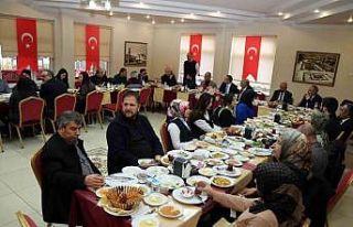 Vali Polat, gazeteciler gününü kutladı