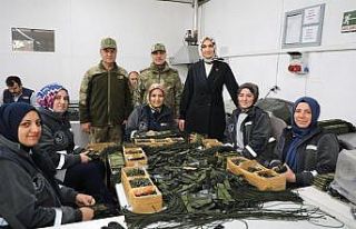 Vali’den askeri malzeme üreten fabrikada çalışan...
