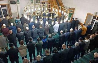 Vatandaşlar sabah namazında buluştu