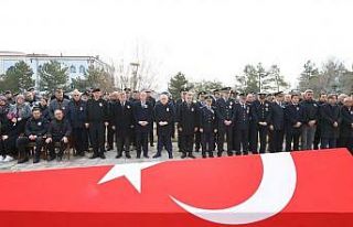 Vefat eden polis memuru için tören düzenlendi