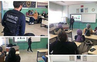 Velilere “En İyi Narkotik Polisi Anne” eğitimi...