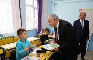 Yahyalı Belediyesi Sıfır Atık Konusunda Çocukları...