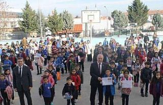 Yalova’da 56 bin öğrenci karne heyecanı yaşadı