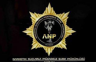 Yarış motosikleti ile uyuşturucu sevkiyatı narkotik...