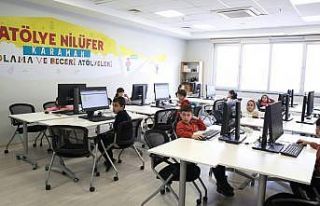 Yarıyıl tatilinde hem öğreniyor hem de eğleniyorlar