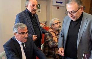 Yazar Fahrettin Çelik, dördüncü kitabını okuyucu...