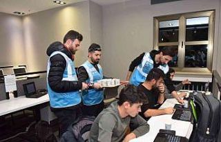 Yıldırım’da ders çalışmaya salep molası