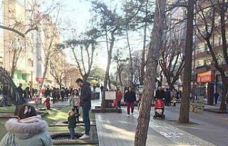 Yılın ilk gününde Eskişehir sokakları boş kalmadı