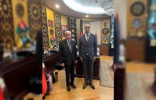 Yurdagül’den Lider’e ziyaret