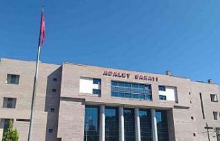 Zimmetine 9 milyon lira geçiren banka şube müdürüyle...