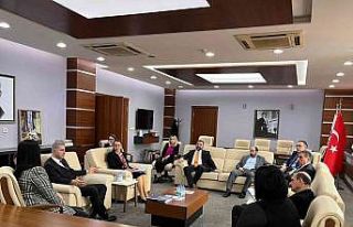 Ziyaretin gündemi topraksız tarım oldu