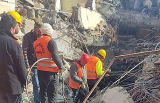 102 saat sonra hayata yeniden ‘merhaba’ dedi