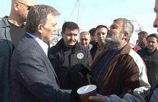 11. Cumhurbaşkanı Abdullah Gül deprem bölgesi...