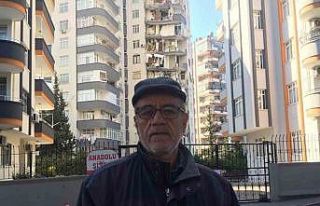 25 yıl arayla iki deprem gören bina ağır hasar...