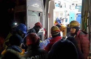72 saat sonra enkaz altından sağ çıkarıldılar