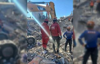 AFAD Eskişehir ve DAK depremin 11’inci gününde...