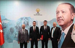 AK Parti Düzce Merkez İlçe Başkanı Gül oldu