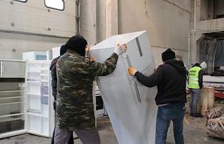 Akşehir’deki depremzedeler için beyaz eşya ve...