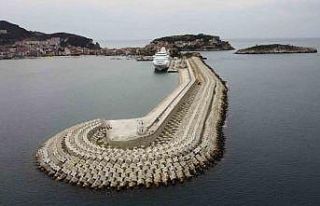 Amasra’da mendirek inşasında sona yaklaşıldı