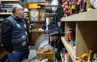 Antika aşkı dükkan açtırdı