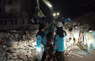 Arama kurtarma çalışmaları sırasında kalp krizi...