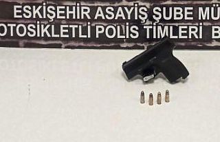 Aranması olan 16 kişi ve hapis cezası bulunan 4...