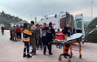 Aşı tırı deprem bölgesinde tetanoz riskine karşı...