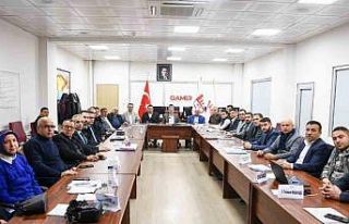 Asrın felaketinde Uşak’tan deprem bölgesine 1...