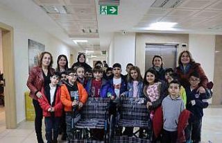 Ataşehirli çocuklardan depremzede kardeşlerine...