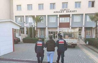 Aydın-Denizli otoyol şantiyesinden 3 ton demir çalan...