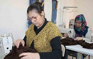 Aydınlı kadınlardan depremzede çocuklara sıcak...