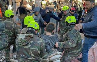 Azerbaycanlı arama kurtarma ekipleri Kahramanmaraş’ta...