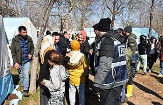 Bağlar’da depremin yaraları sarılıyor