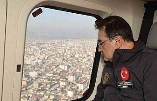 Bakan Dönmez, depremden etkilenen Osmaniye’yi havadan...