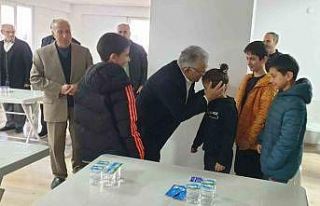 Başkan Büyükkılıç, depremzedelerin her zaman...