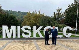 Başkan Büyükkılıç’a kardeş şehirlerden destek...