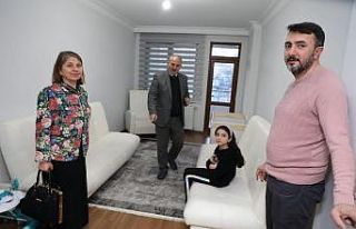 Başkan Demirtaş: "Depremzedelere kapımız...