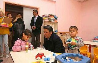 Başkan Genç depremzedeleri ziyaret etti