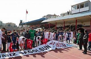 Belediye Kütahyaspor depremzedeler için sahaya indi